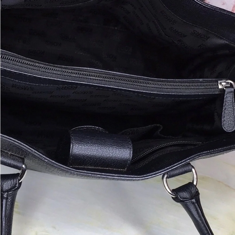 MICHAEL KORS Black Pebbled Leather Hamilton East West  Convertible Shoulder Bag